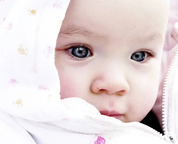 Retrato Bebé Lindo — Foto de Stock