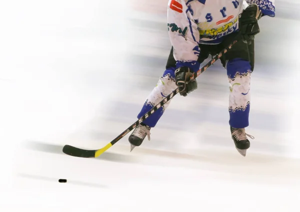 Ijshockeystick Sneeuw — Stockfoto