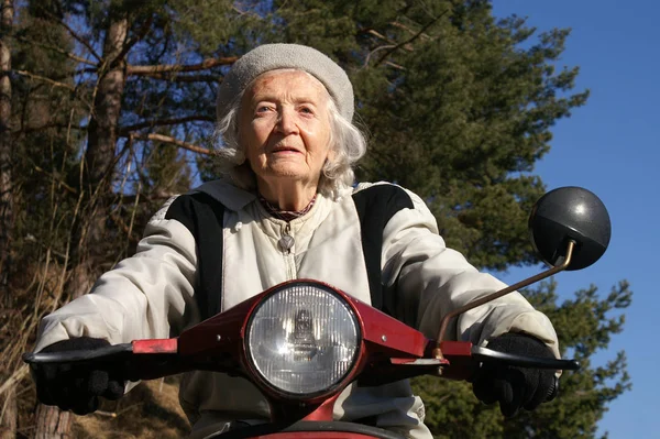 Portrait Cute Grandma — Stock Photo, Image