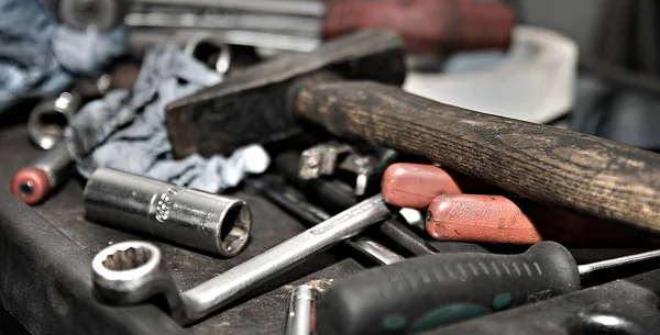 Old Tools Wrenches Table — Stock Photo, Image