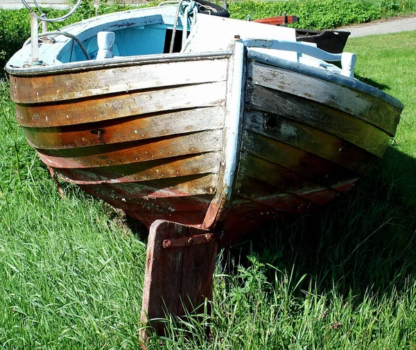 Zicht Vissersboot Aan Kust — Stockfoto