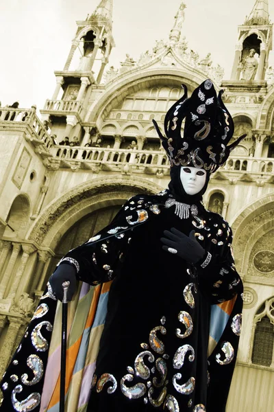 Venice Karneval Människor Turism Och Konst Koncept Ung Kvinna Mask — Stockfoto