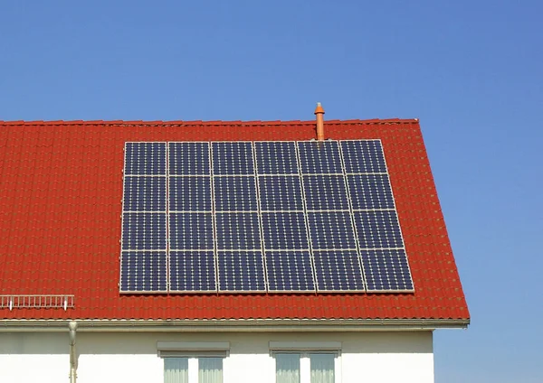 Электричество Панели Солнечных Батарей — стоковое фото