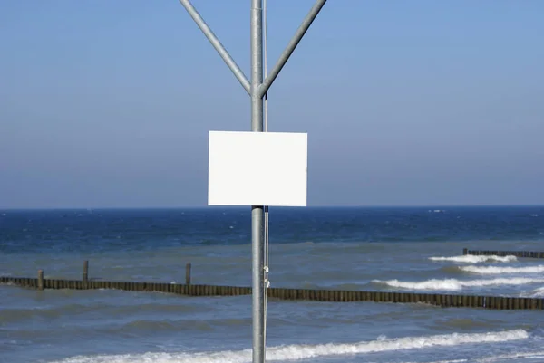 Sign Beach — Stock Photo, Image