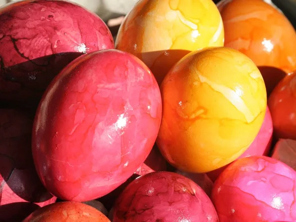 Jaja Wielkanocne Koszyku — Zdjęcie stockowe