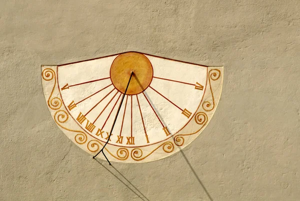 Sundial Rust Burgenland Clock — Stockfoto