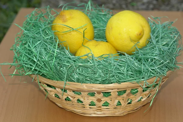 Cesta Jabón Con Limones — Foto de Stock