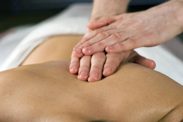 Young Woman Receiving Massage Treatment Spa — Stock Photo, Image