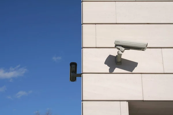 Cámara Seguridad Techo Del Edificio —  Fotos de Stock