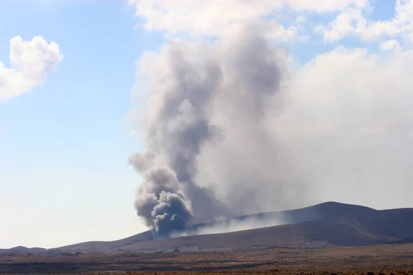 Pesar Los Muchos Cráteres Lanzarote Pero Erupción Volcánica — Foto de Stock