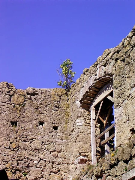 Güzel Ortaçağ Kale Mimarisinin Manzarası — Stok fotoğraf