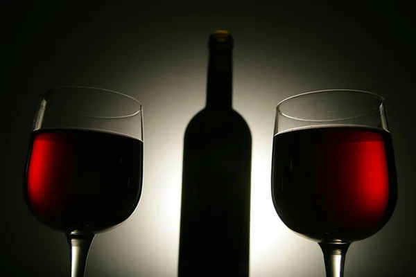 Вино Пляшка Чорному Фоні — стокове фото