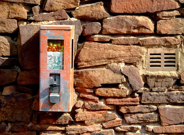 Kaugummiautomat Parede Pedra Seca — Fotografia de Stock