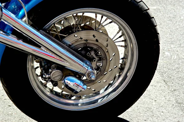 Motorcykelhjul Väg — Stockfoto