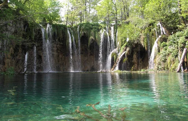 Λίμνες Plitvice Στο Εθνικό Πάρκο — Φωτογραφία Αρχείου