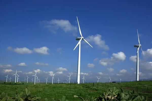 Větrné Turbíny Průmysl Obnovitelné Zdroje Energie — Stock fotografie