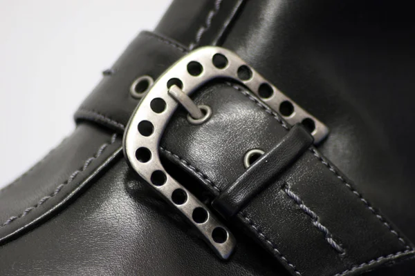 Cintura Pelle Nera Sfondo Bianco — Foto Stock