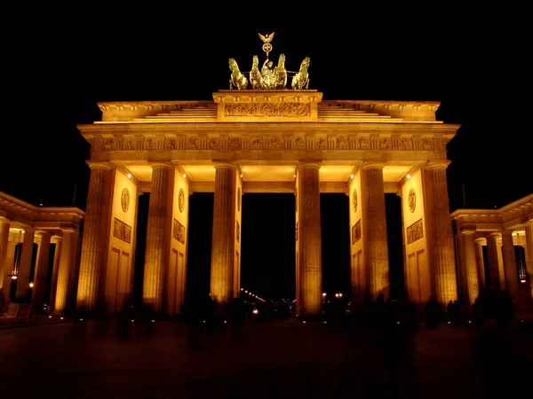 Brandenburger Tor Bei Nacht — Stockfoto