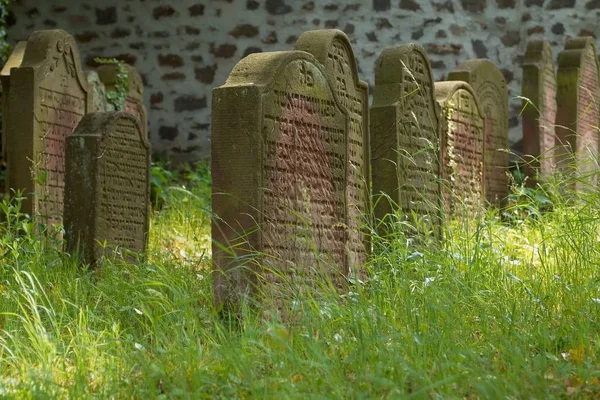 Beeld Van Een Oude Begraafplaats — Stockfoto