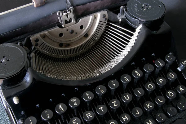 老式经典打字机 — 图库照片