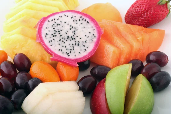 Salada Frutas Com Frutas Legumes Frescos — Fotografia de Stock