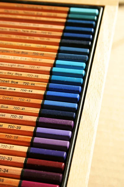Lápices Colores Equipo Arte Artesanía — Foto de Stock