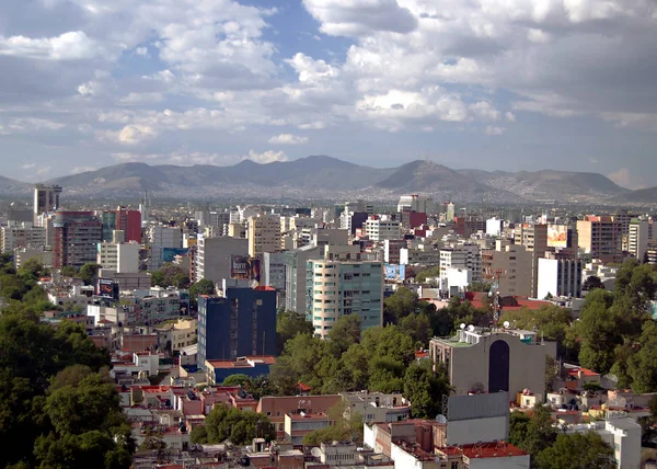 Vista Panorâmica Majestosa Cidade Urbana — Fotografia de Stock