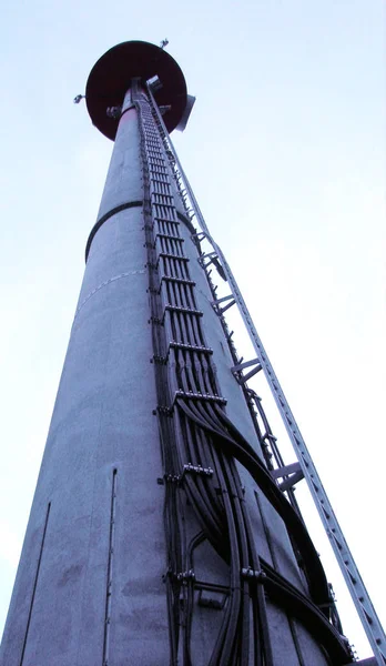 Moderní Telekomunikační Věž Anténami — Stock fotografie
