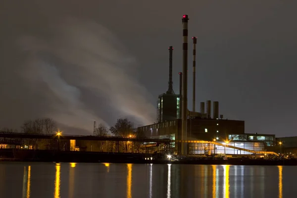 Elektriciteitscentrale Staalfabriek Nachts — Stockfoto