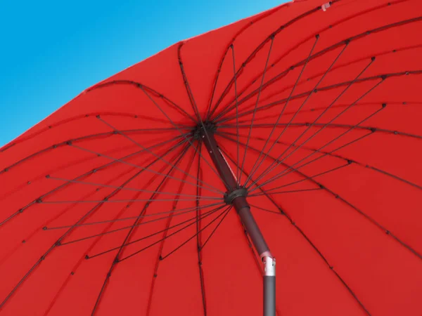 Vista Primer Plano Paraguas Playa Color Rojo — Foto de Stock