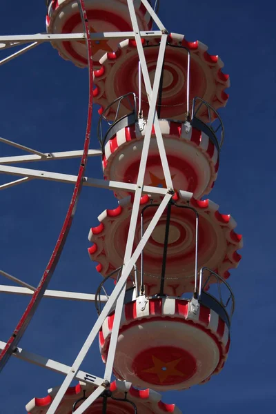Колесо Обозрения Карусель Парк Развлечений — стоковое фото