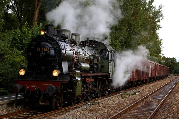 鉄道の蒸気機関車 — ストック写真