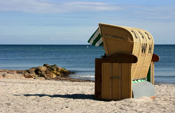 Vacanza Spiaggia Cestino Sedile — Foto Stock