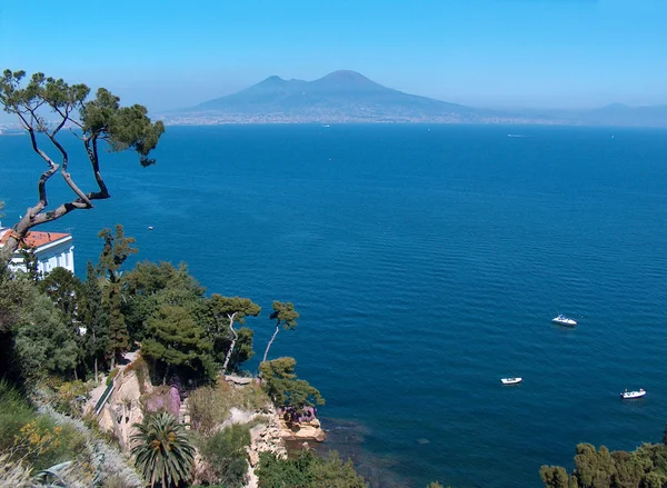 Naples Ακτή Θέα Του Vesuvius — Φωτογραφία Αρχείου