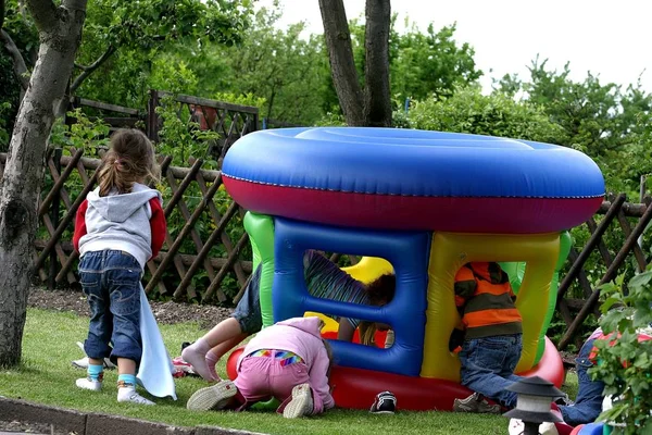 Immagine Bambini Che Giocano — Foto Stock