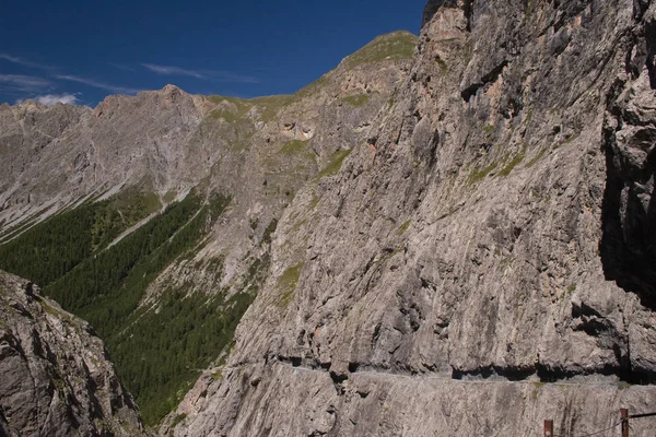 Escalar Através Uinaschlucht Sesvenna — Fotografia de Stock