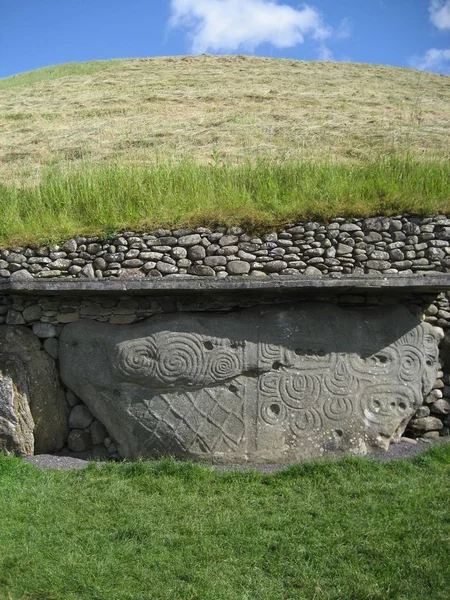 Ganggrab Newgrange Ireland — стоковое фото