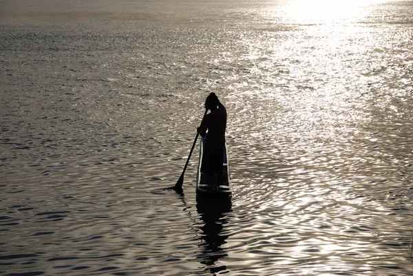 Pescatore Pesca Lago — Foto Stock