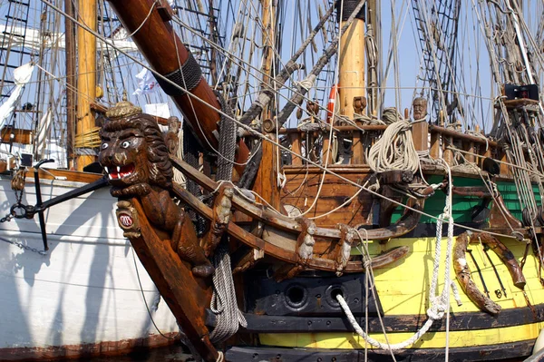 What Feast Eyes Figurehead Russian Frigate — Stock Photo, Image