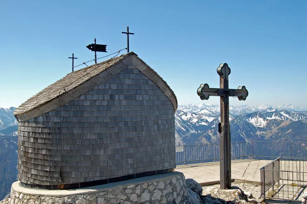 Güzel Kilise Binasının Manzarası — Stok fotoğraf