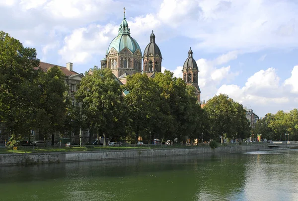 Iglesia Lukas Munich — Foto de Stock