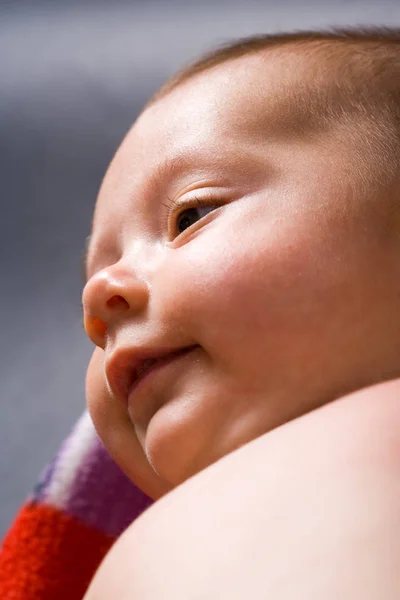Новорожденный Ребенок — стоковое фото