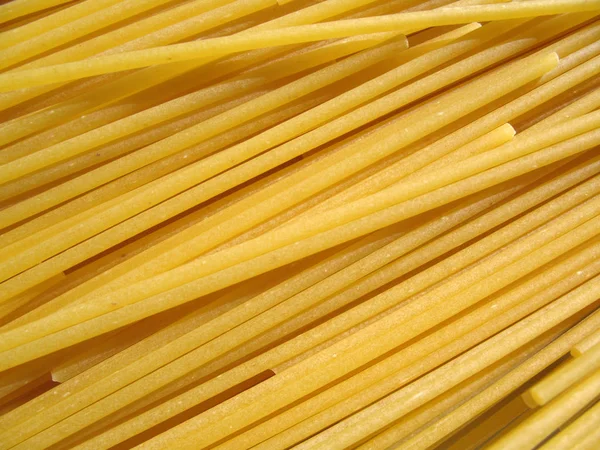 Deliciosos Fideos Fila Cerca —  Fotos de Stock