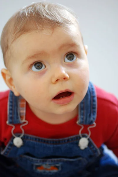 Primo Piano Ritratto Bambino Carino — Foto Stock