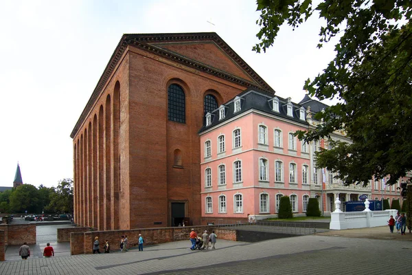 Vacker Utsikt Över Stadens Fasader — Stockfoto