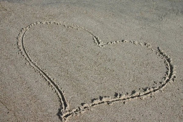 Forma Corazón Dibujado Arena — Foto de Stock