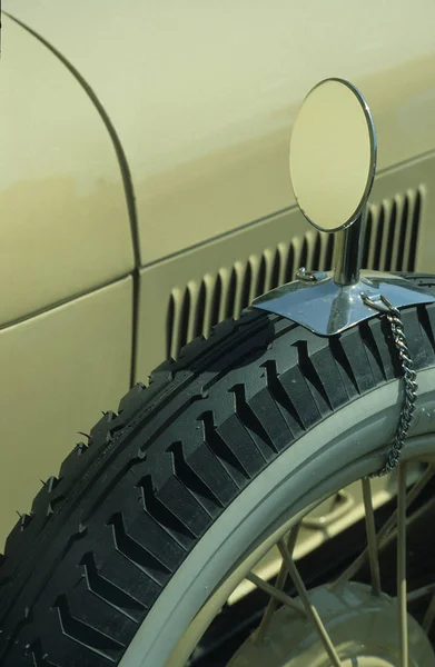 Rear View Mirror Spare Wheel Vintage Car — Stock Photo, Image