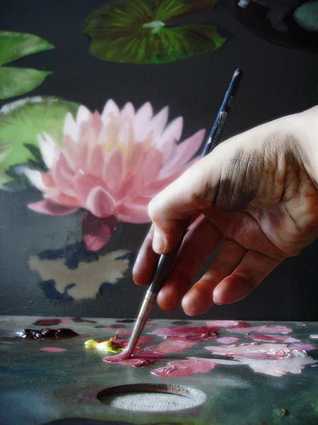 Artist Hand Painting Brush — Stock Photo, Image