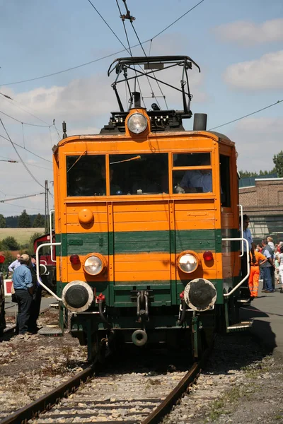 Tren Antiguo Tranvía Rojo Ciudad —  Fotos de Stock