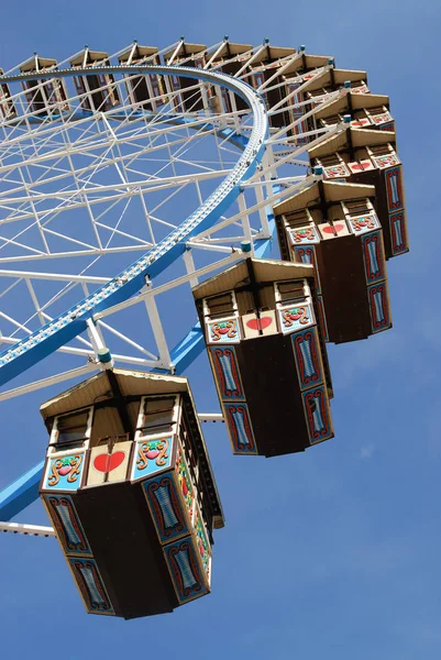 Carrossel Roda Gigante Parque Diversões — Fotografia de Stock